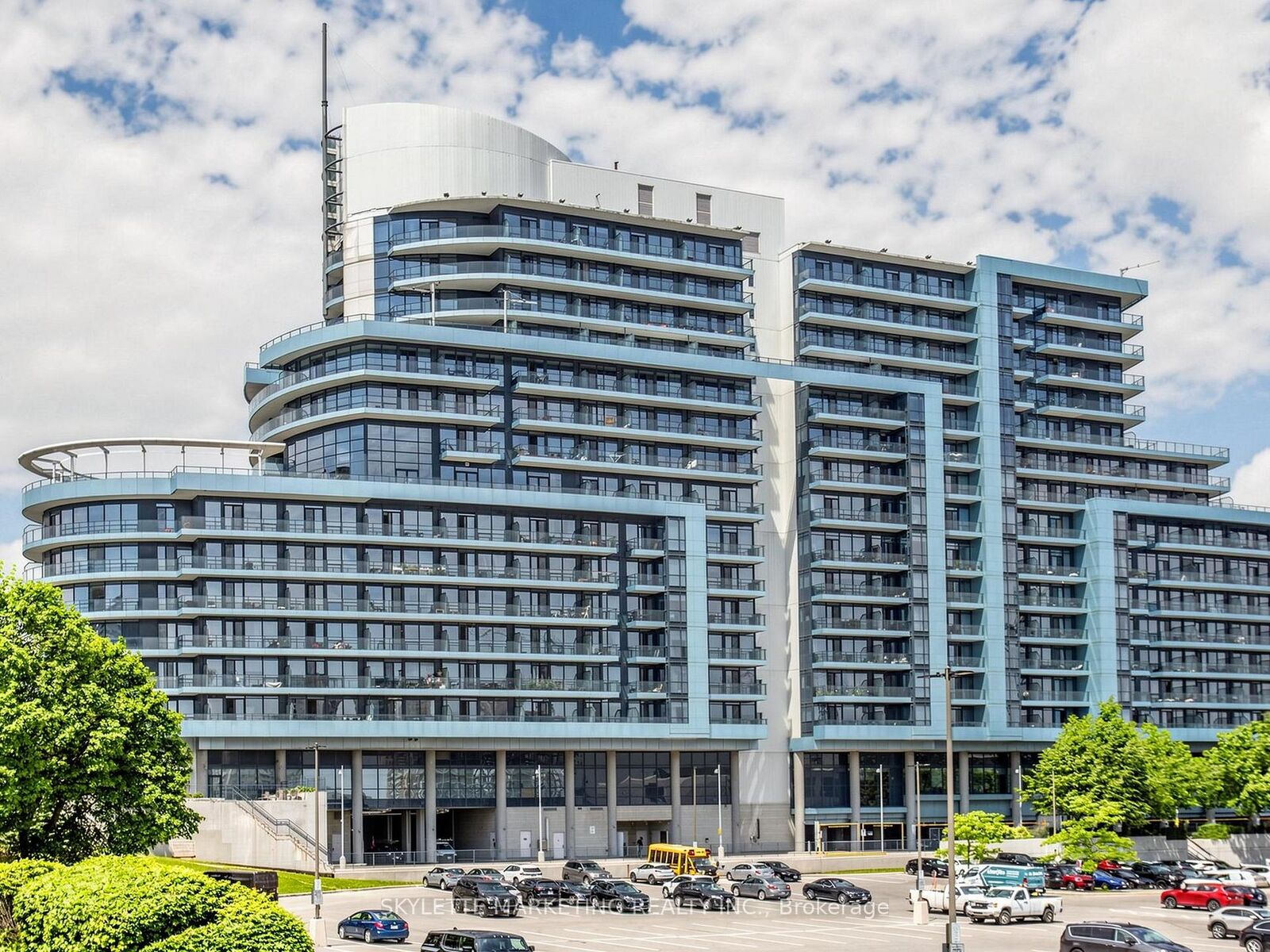 Property Photo:  2885 Bayview Avenue 1029  ON M2K 0A3 