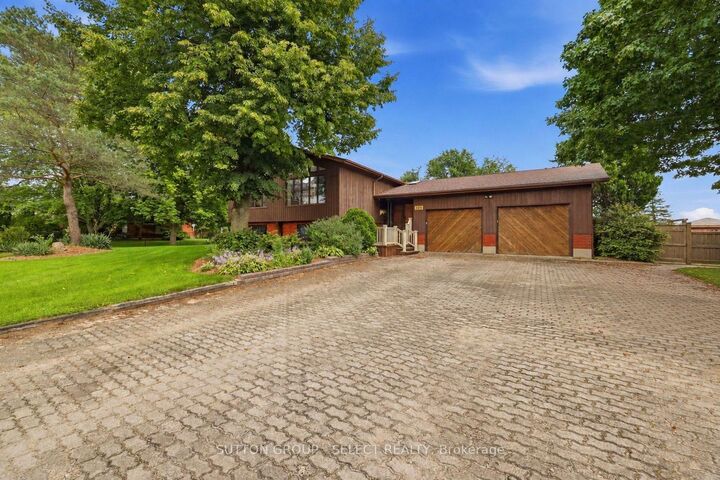 Property Photo:  108 Victoria Drive  ON N0L 1T0 