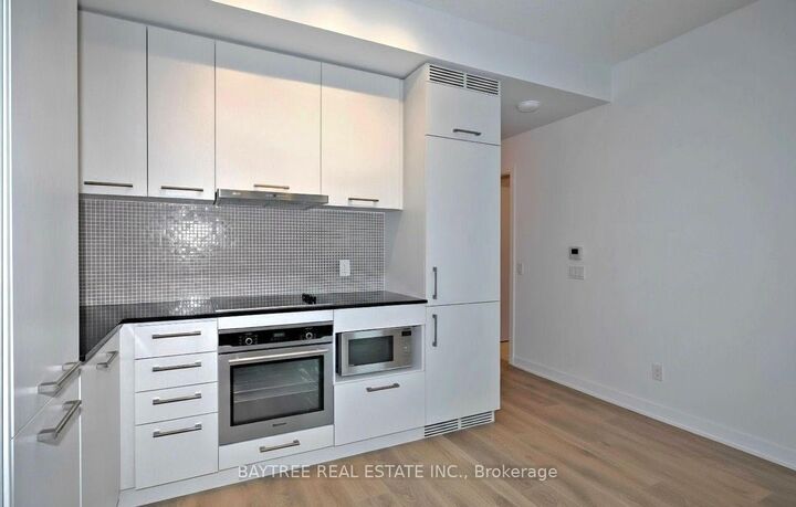 Property Photo:  87 Peter Street 2708  ON M5V 2G4 
