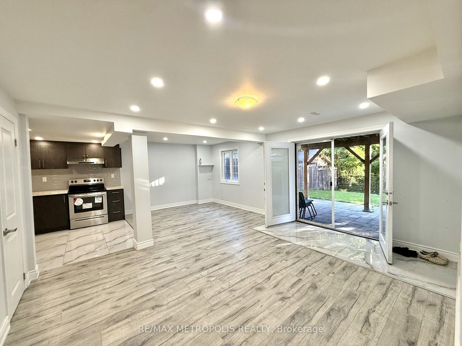 Property Photo:  235 Riverwalk Drive Bsmt  ON L6B 0H1 