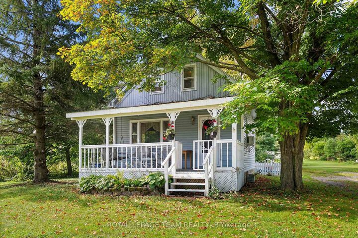 Property Photo:  3779 Burnstown Road  ON K7V 3Z4 