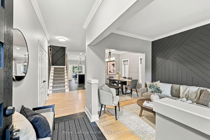 Property Photo:  6 Foxbury Road  ON L9P 1Z9 