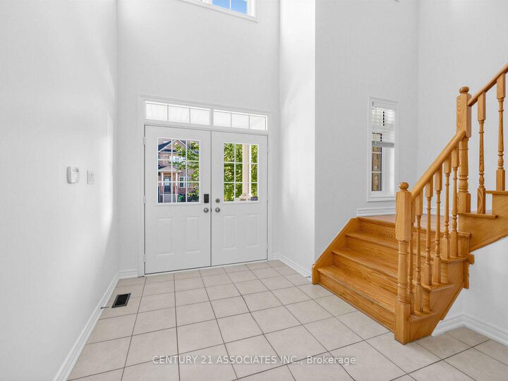 Property Photo: 28 Yellow Sorrel Road ON L6R 3V7