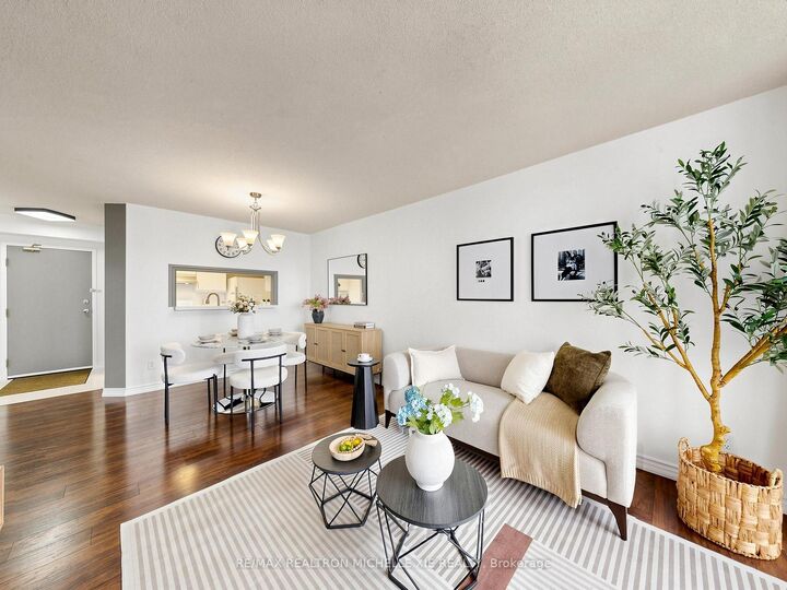 Property Photo:  1470 Midland Avenue 1212  ON M1P 4Z4 