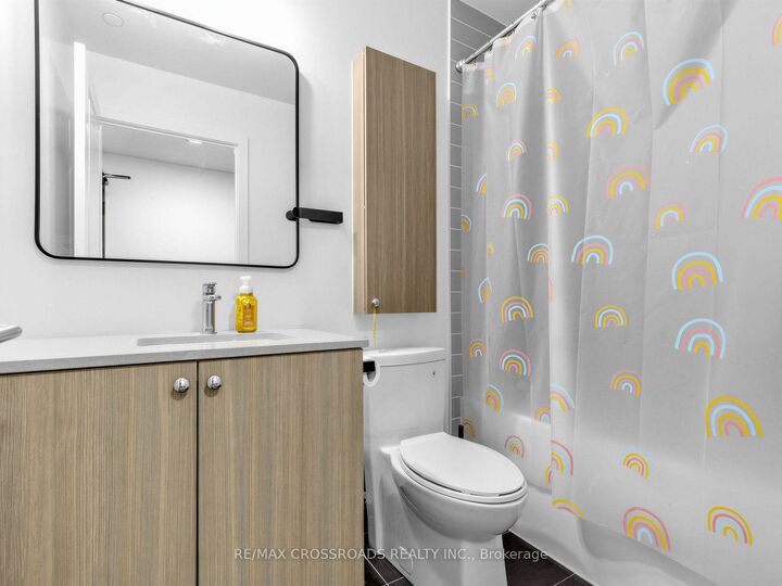 Property Photo:  2799 Kingston Road 223  ON M1M 1N1 