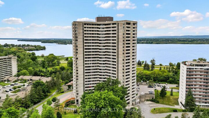 Property Photo:  1081 Ambleside Drive 306  ON K2B 8C8 