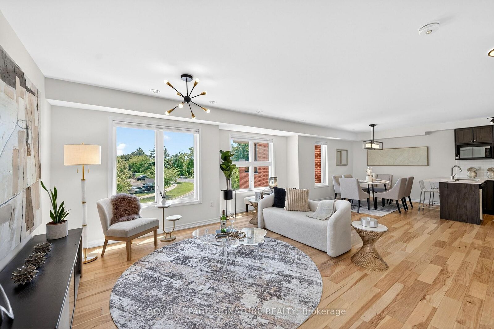 Property Photo:  28 Curlew Drive 56  ON M3A 0A8 