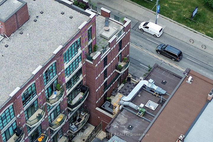 Property Photo:  901 Queen Street W 231  ON M6J 3X4 