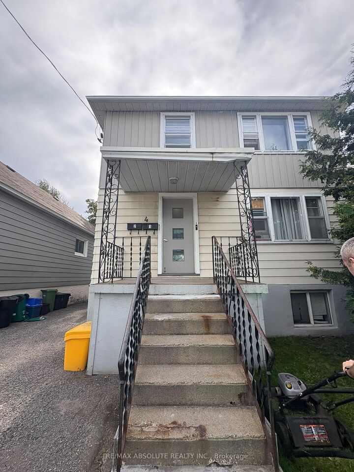 Property Photo:  4 Holland Avenue 2  ON K1Y 0X4 