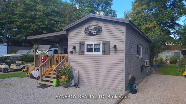 Property Photo:  24749 Park Street  ON N7G 1P4 
