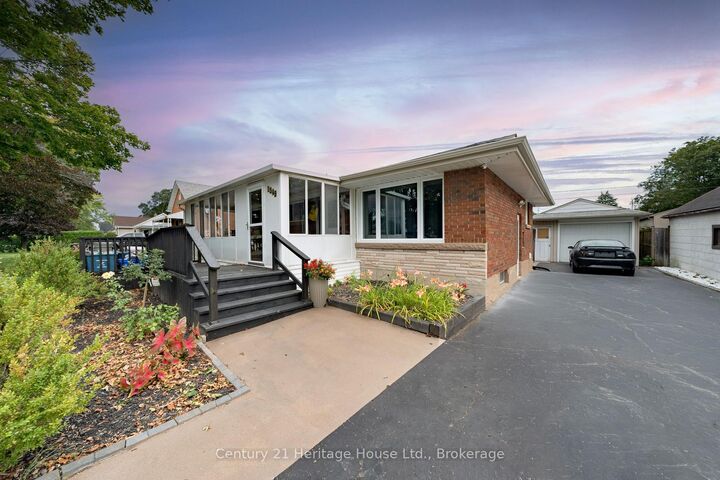 Property Photo:  1549 Concession Road  ON N3H 4M1 