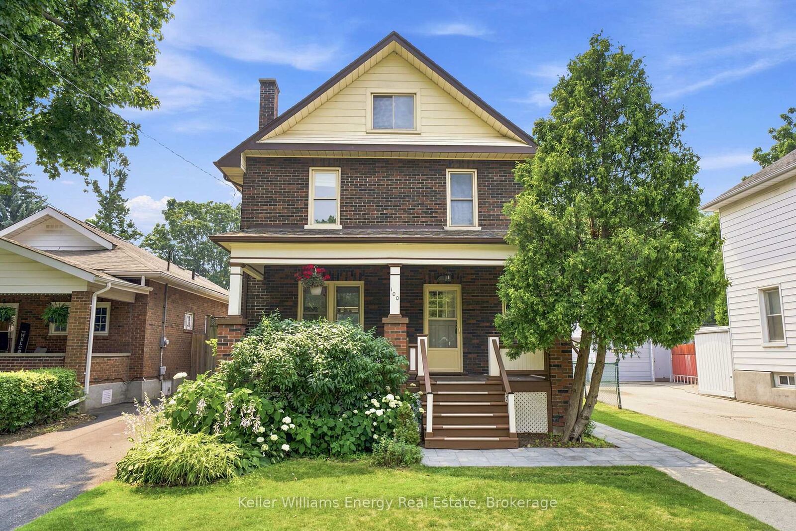 Property Photo:  100 Burk Street  ON L1J 4B9 