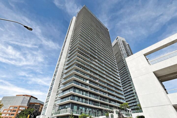 Property Photo:  275 Yorkland Road 2504  ON M2J 0B4 