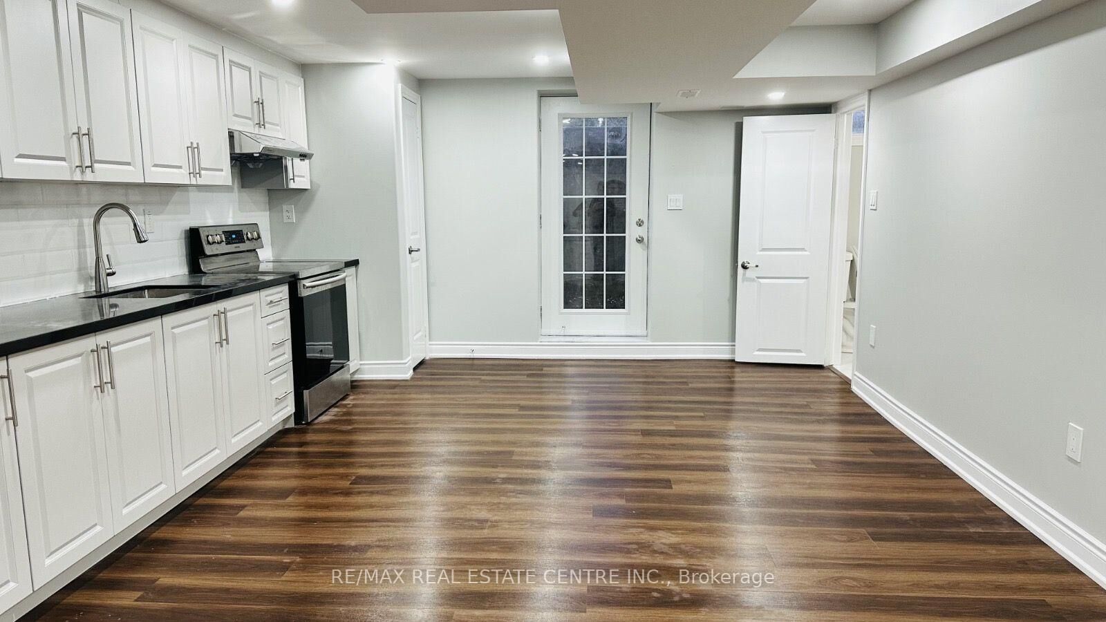 Property Photo: 24 Fawnridge Road Bsmt ON L7C 3T8