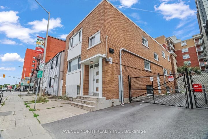 Property Photo: 184 Murray Street 3 ON K1N 5M8