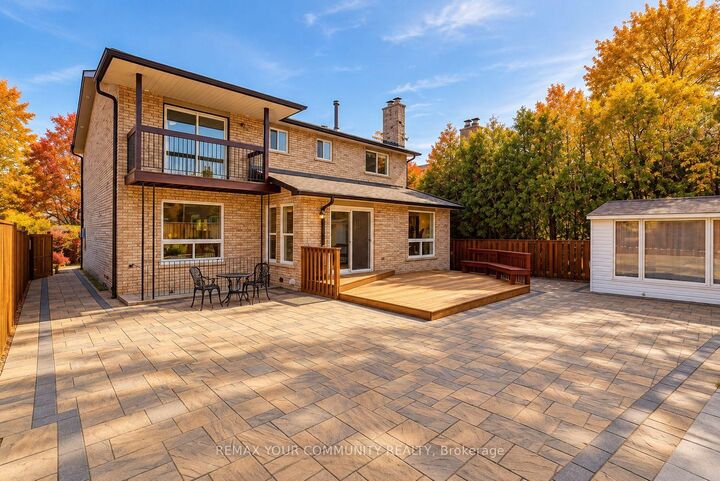 Property Photo:  1 Evergreen Crescent  ON L3T 5V8 