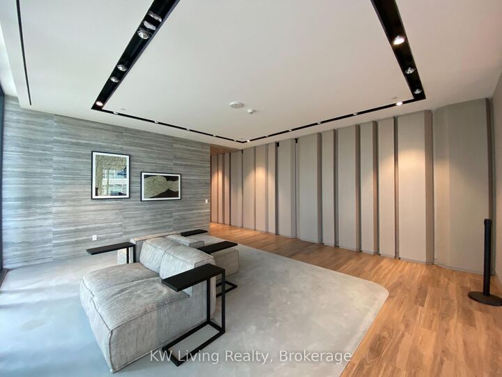 Property Photo:  25 Richmond Street E 716  ON M5C 0A6 