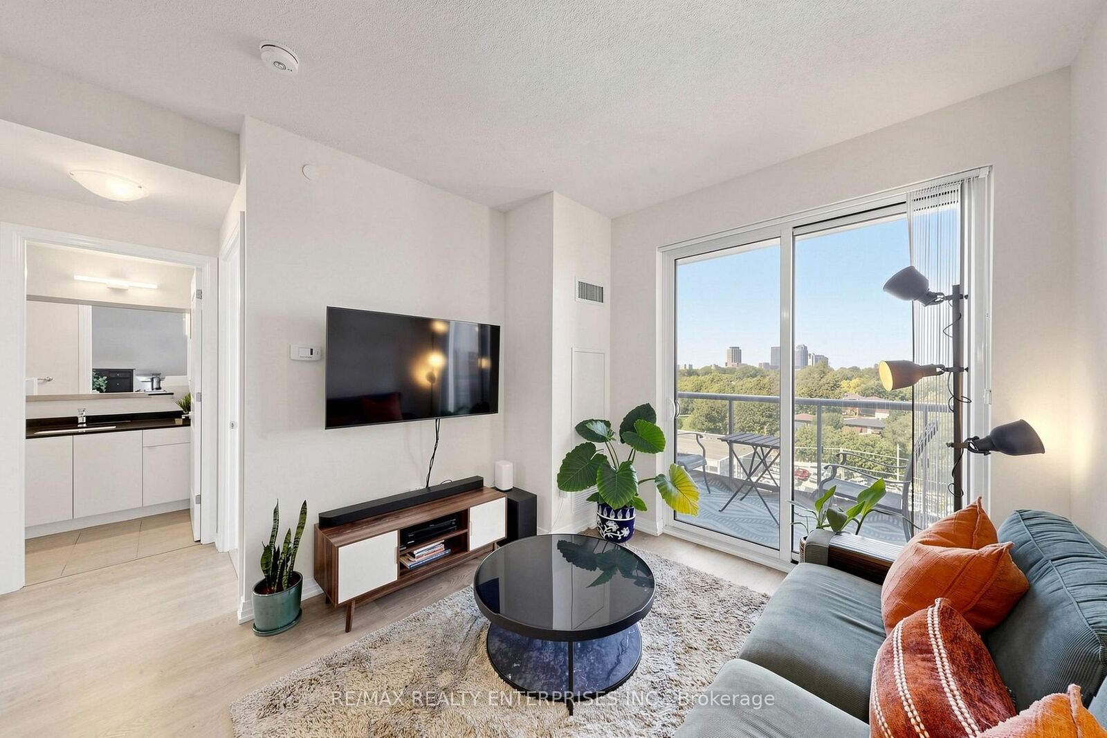 Property Photo:  50 Thomas Riley Road 712  ON M9B 0C3 