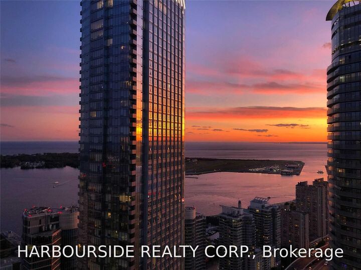 Property Photo:  55 Bremner Boulevard 4908  ON M5J 0A6 