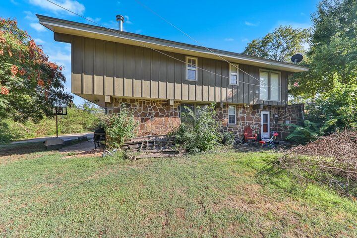 Property Photo:  750 Risser Avenue  OK 74403 