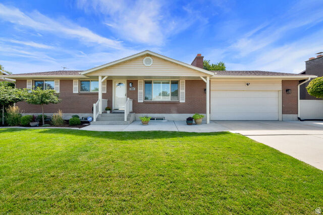 Property Photo:  3357 W Blue Haven Dr S  UT 84119 