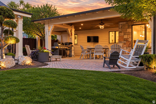 Property Photo: 1931 E 5685 S UT 84121