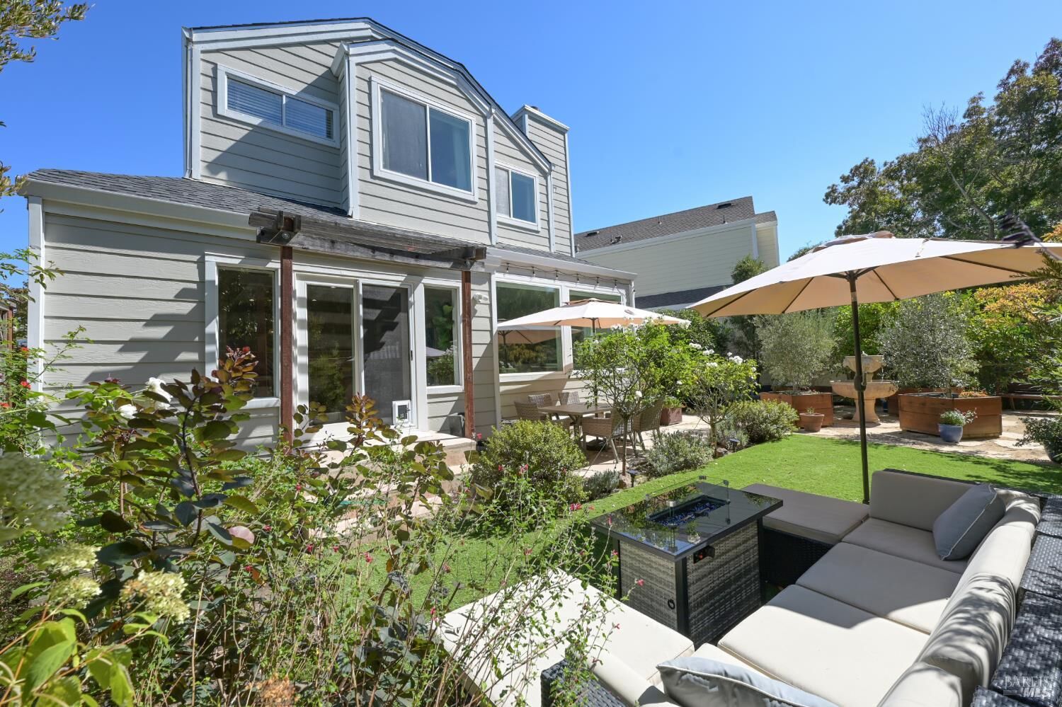 Property Photo:  68 Cross Creek Place  CA 94939 