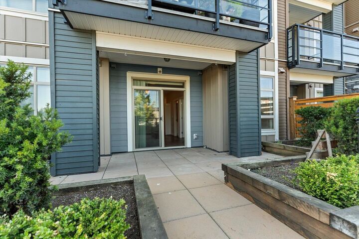 Property Photo:  45562 Airport Road 203  BC V2P 0J8 