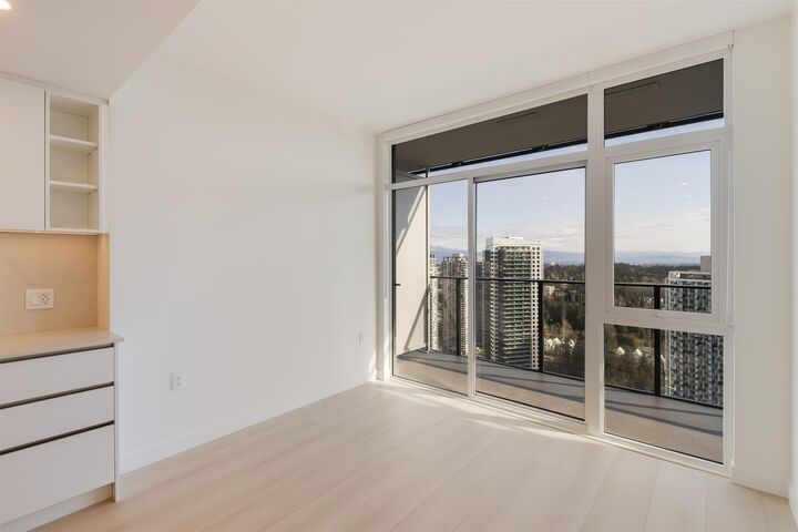 Property Photo:  13573 98A Avenue Avenue 3311  BC V3T 0X1 