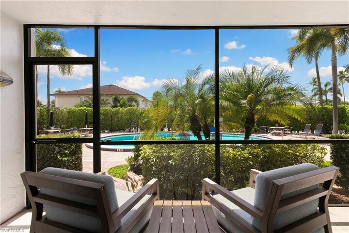 Property Photo: 1050 6th St S 1050 FL 34102