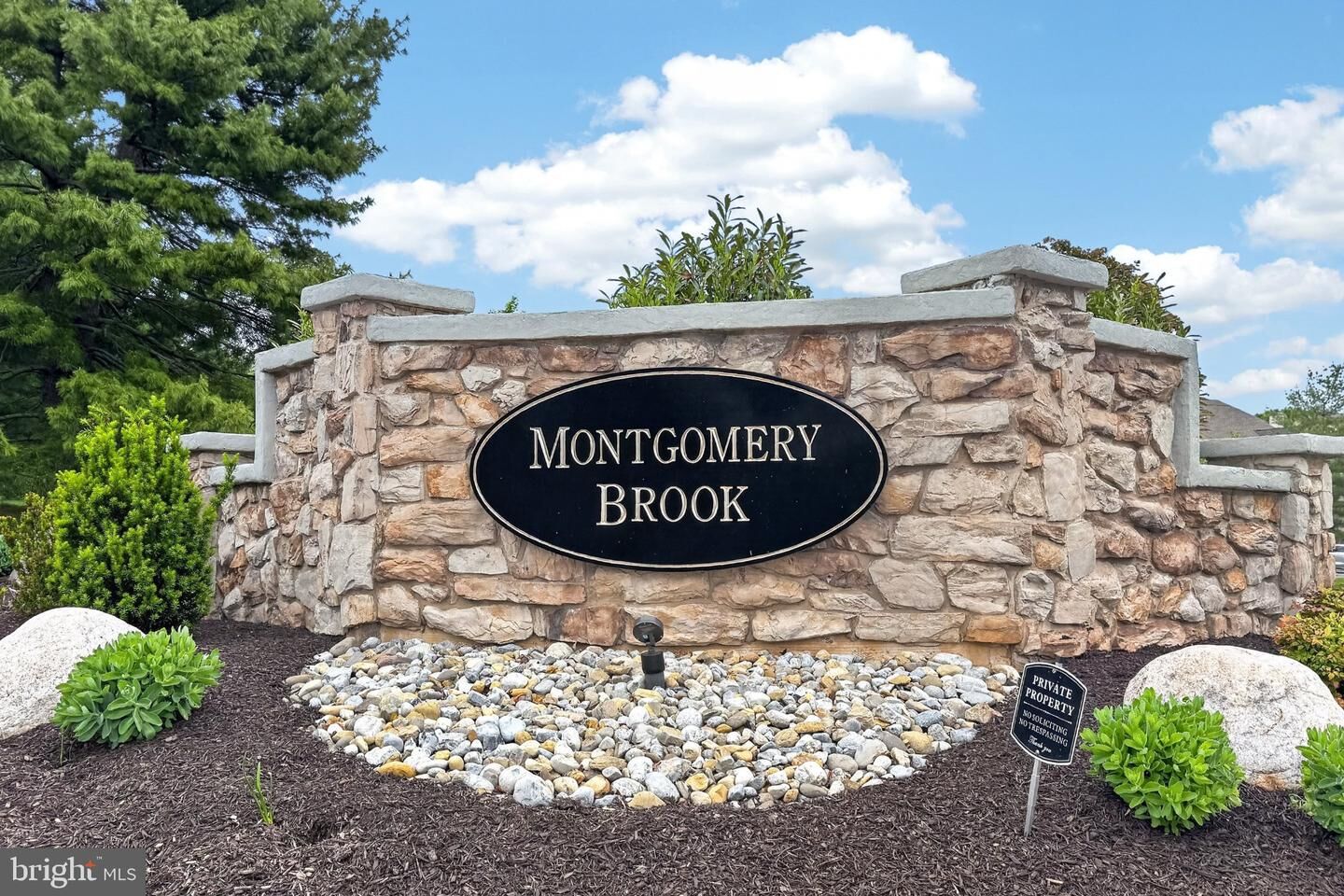 Property Photo: 906 Foxmeadow Drive Condo 906 PA 19468