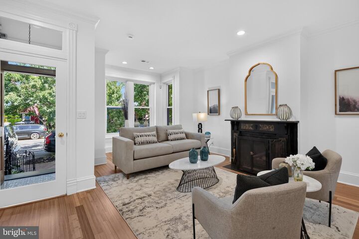 Property Photo: 513 F Street NE DC 20002