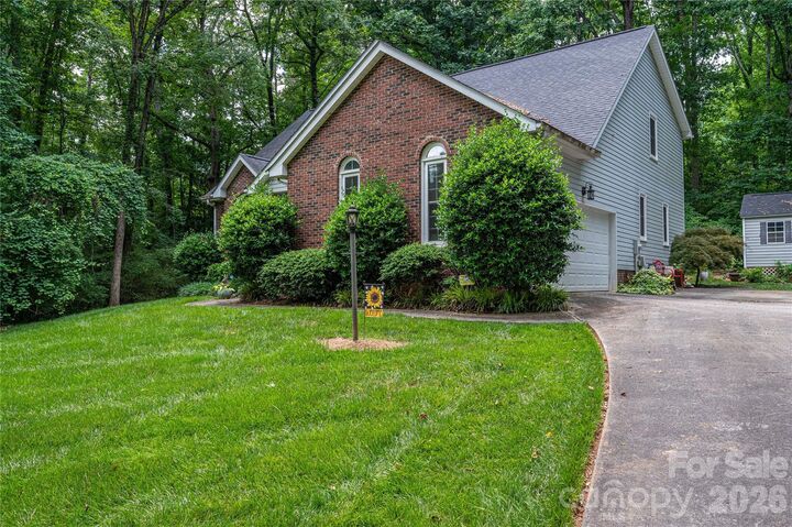 Property Photo:  645 Deerfield Drive  NC 28120 