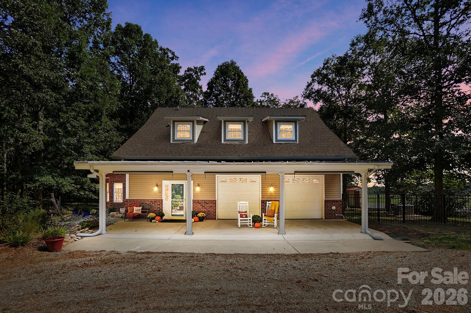 Property Photo: 7720 W Duncan Road NC 28079