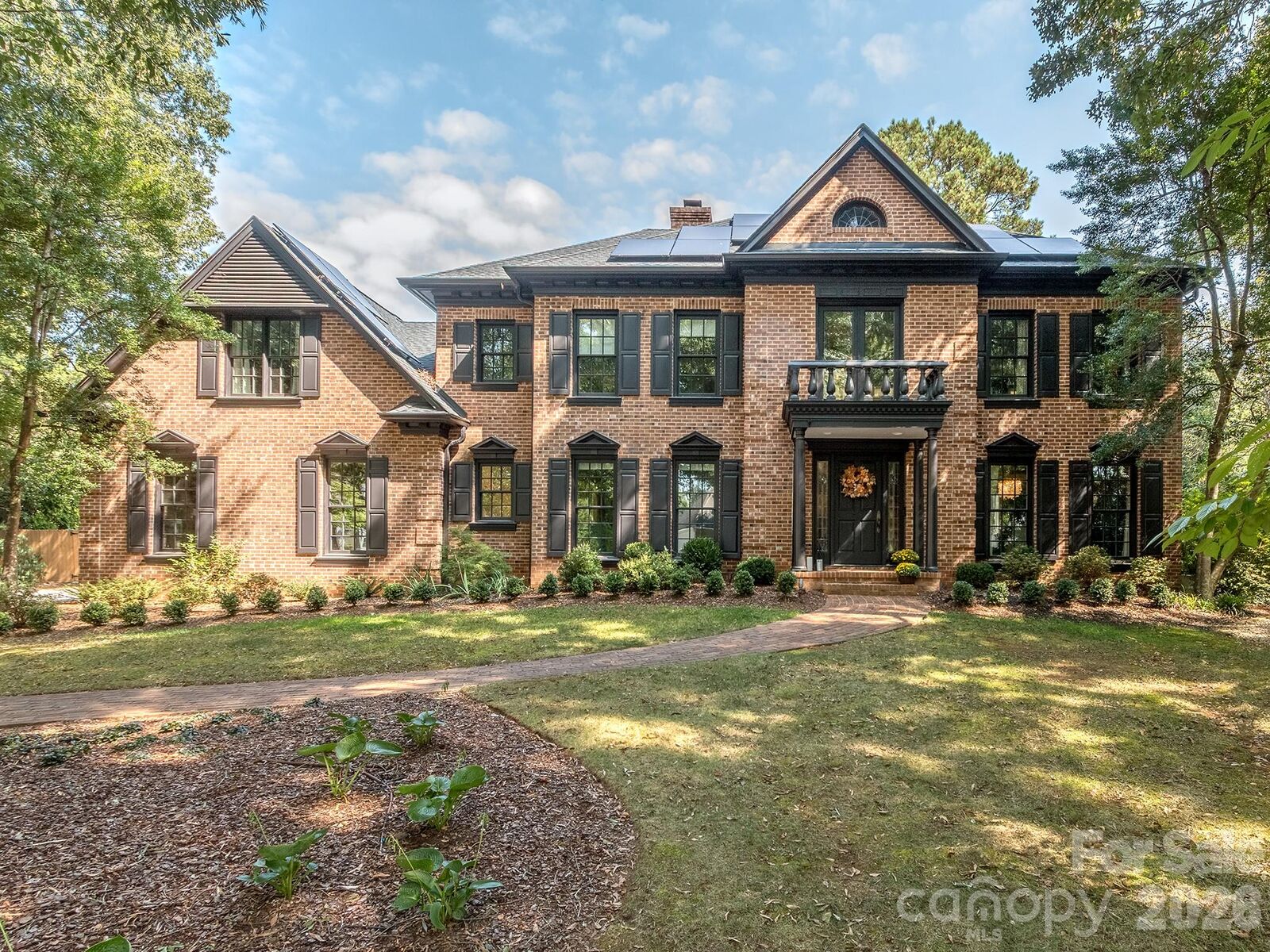Property Photo: 5307 Mirabell Road NC 28226