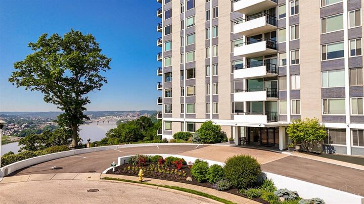 Property Photo:  2401 Ingleside Avenue  OH 45206 