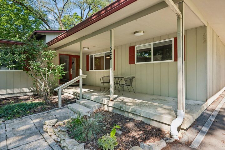 Property Photo:  328 Fenway Road  OH 43214 