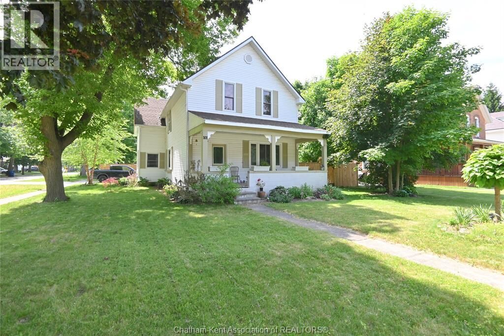 Property Photo:  101 Main Street East  ON N0P 2C0 