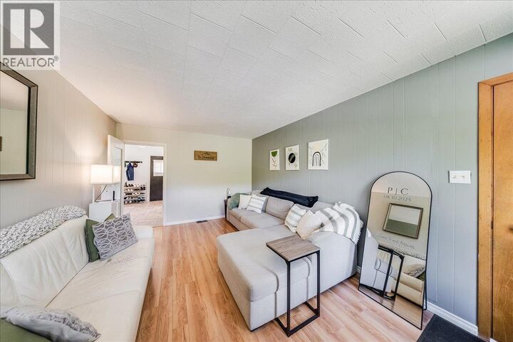 Property Photo:  128 Haig Street  BC V1R 2L9 