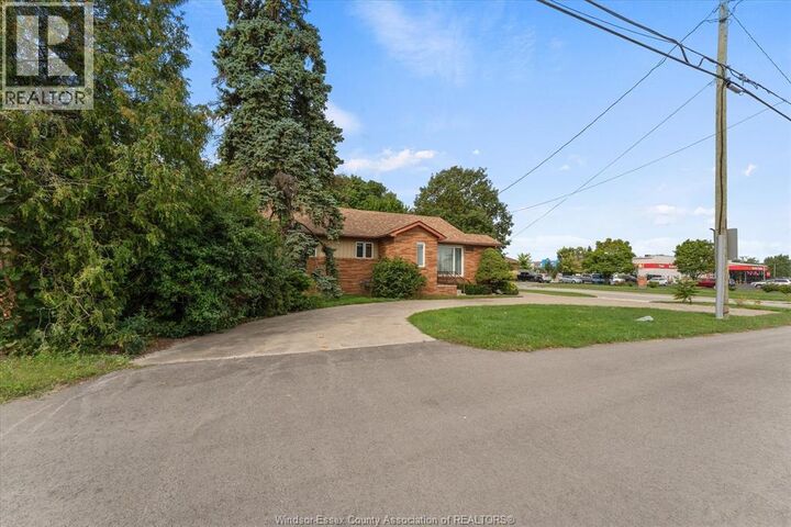 Property Photo:  1653 Lesperance  ON N8N 1Y2 
