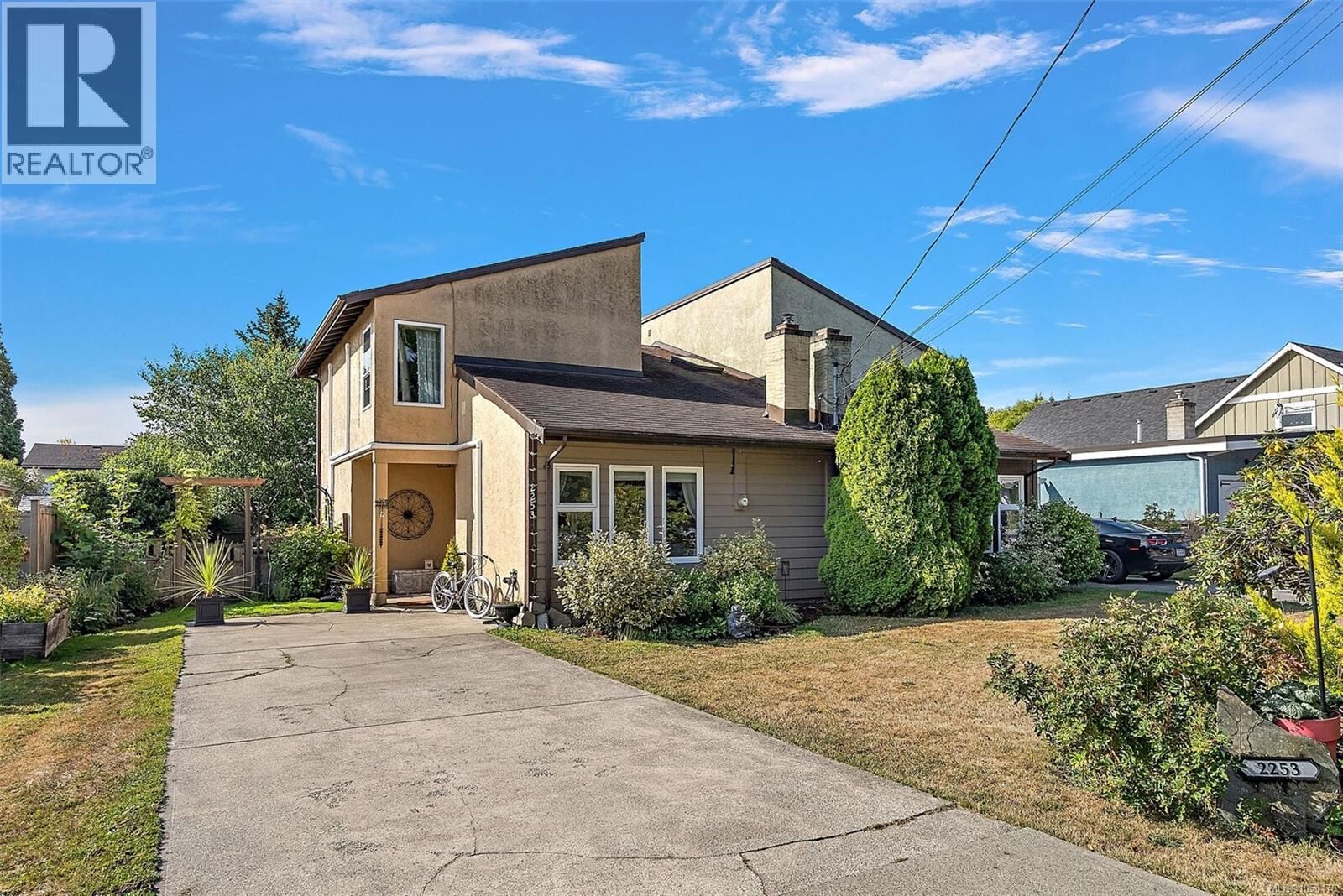 Property Photo: 2253 Malaview Avenue BC V8L 2E6