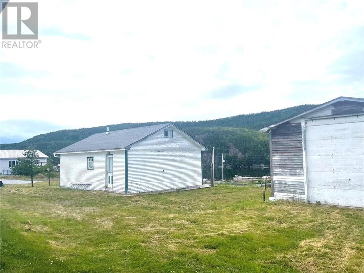 Property Photo:  167 Fault Drive  NL A0G 1X0 