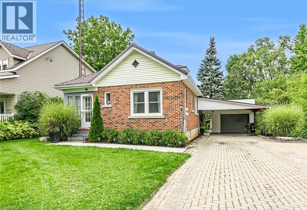 Property Photo:  120 Loveys Street East  ON N0J 1L0 