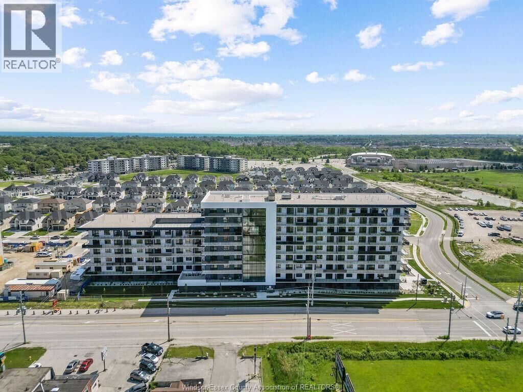 Property Photo:  1624 Lauzon 313  ON N8S 0B7 