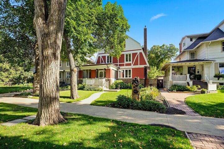 Photo de la propriété: 298 Kingsway Avenue MB R3M 0H4