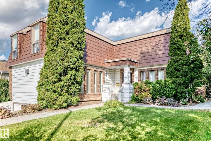 Property Photo:  9703 160 Street NW  AB T5P 3C9 