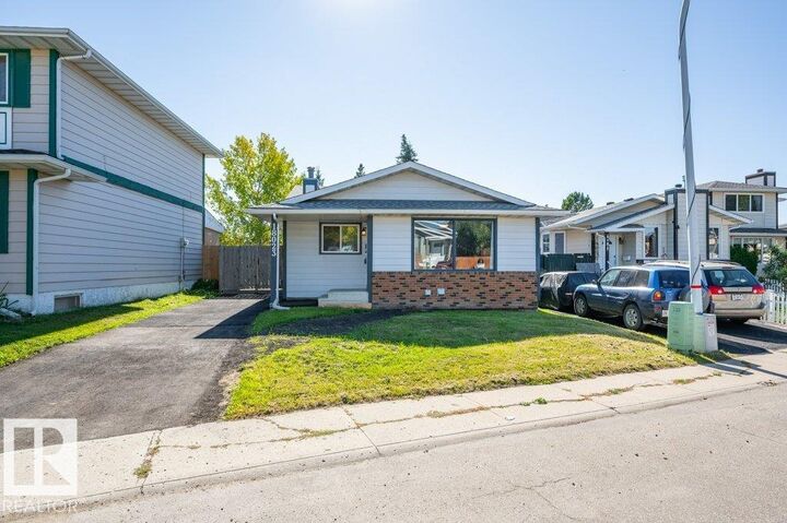 Property Photo:  18023 73 Avenue NW  AB T5T 3K2 