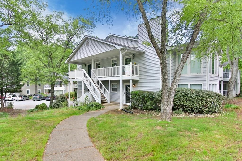 Property Photo: 2104 Augusta Drive SE GA 30067