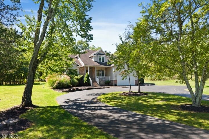 Property Photo:  8 Rock Mill Run  NJ 08558 