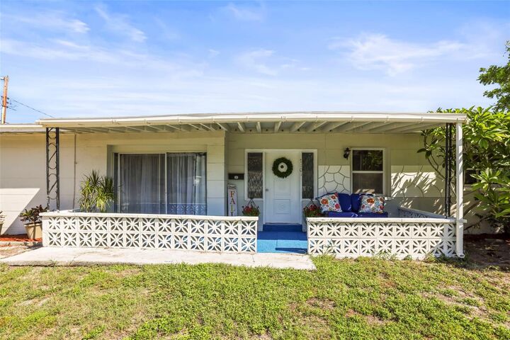 Property Photo: 7101 35th Avenue N FL 33710